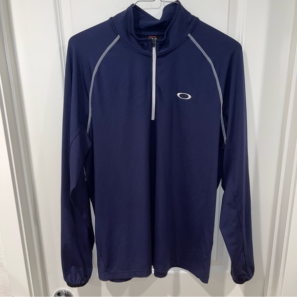 Rare Oakley Hydrolix Men Sz L pullover sweatshirt Long Sleeve Navy Blue 1/4 Zip - Picture 1 of 9